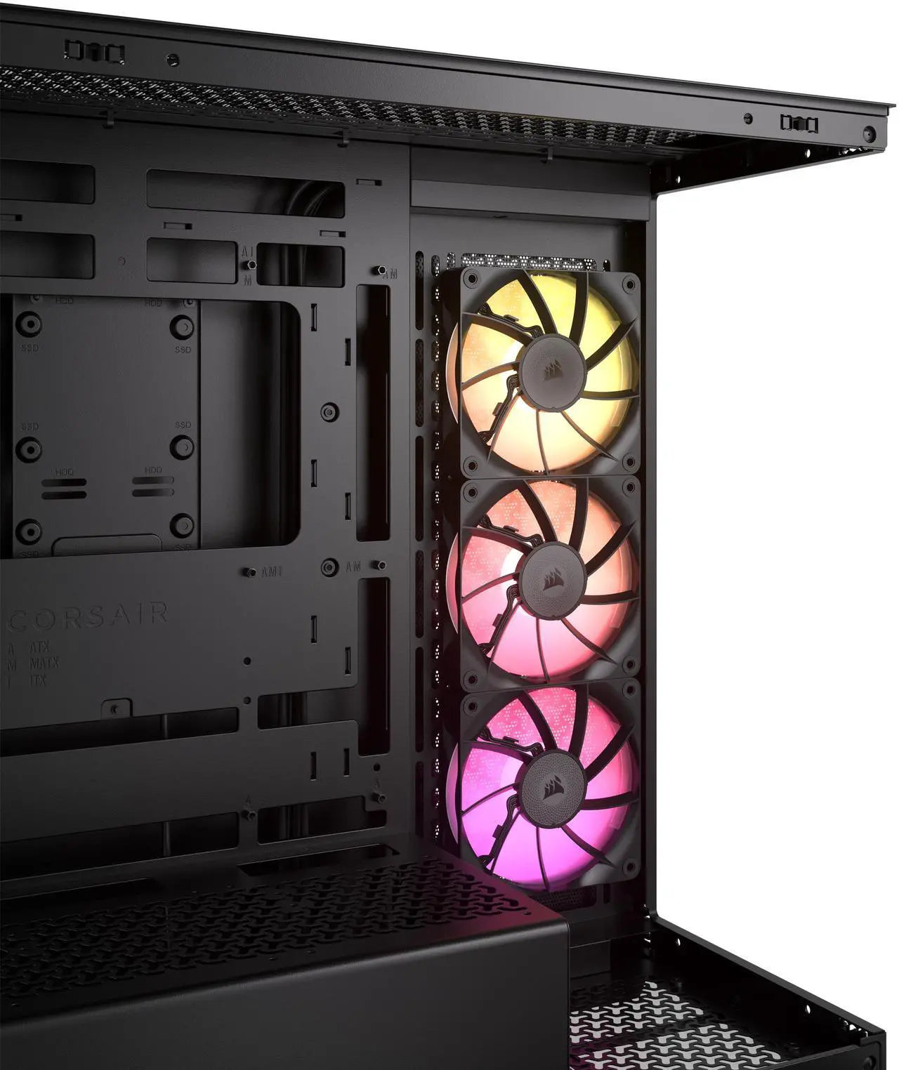 علبة كمبيوتر Corsair iCUE LINK 3500X RGB Mid Tower، زجاج مقسّى بانورامي، متوافقة مع اللوحات الأم ذات الاتصال العكسي