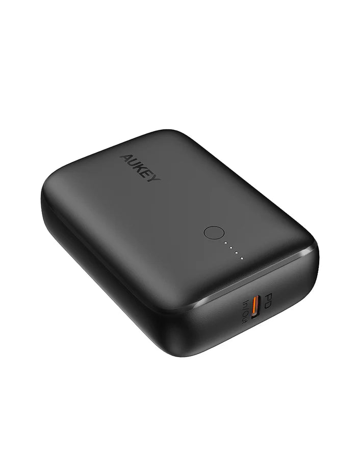 باور بانك من Aukey بسعة 10000 مللي أمبير مع 22.5 واط SCP و 20 واط PD QC3.0